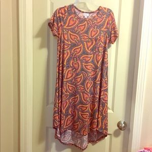 LulaRoe XXS Carly. EUC. Black, orange, dark pink.